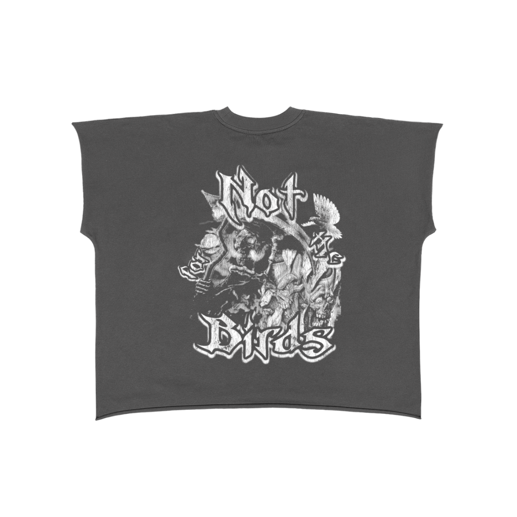 NOT FROM THIS WORLD quarter sleeve